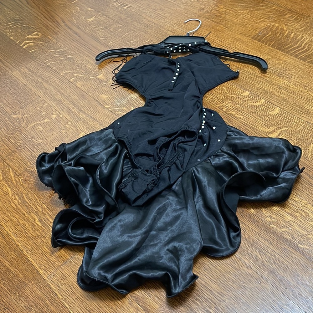 Black Sequin Frilly Ballroom Latin Dance Dress with Accessories - Picture 2 of 7